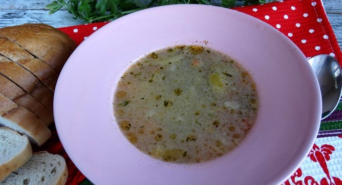 Сырный суп с овощной смесью