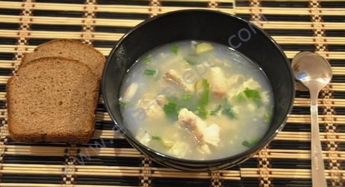 Суп Солянка рыбная из морской капусты с яйцом