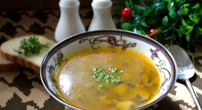 Суп на грибном бульоне