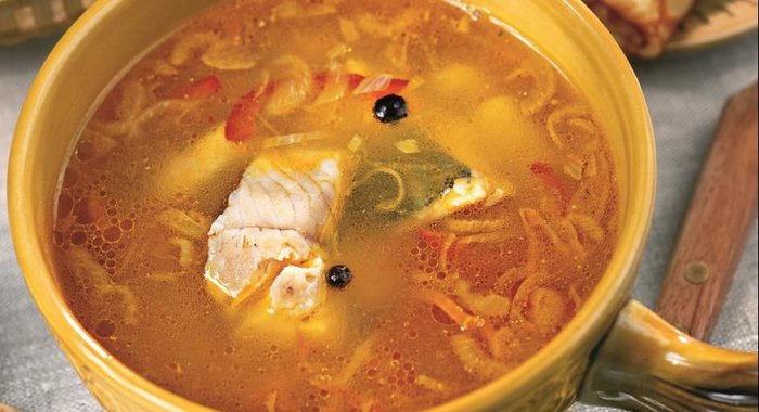 Уха по-царски с блинчиками