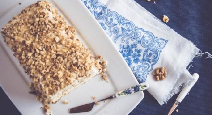 Семифреддо на мёде с грецкими орехами.