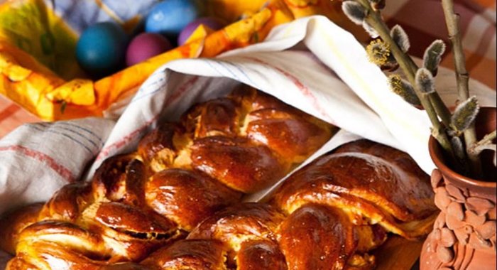 Пасхальная косичка с джемом