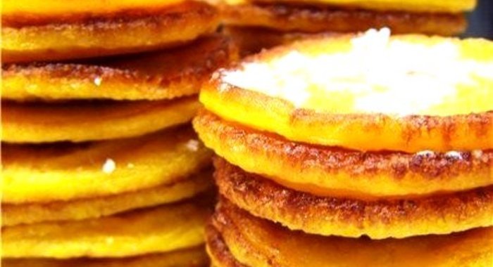 Тыквенные блинчики с корицей