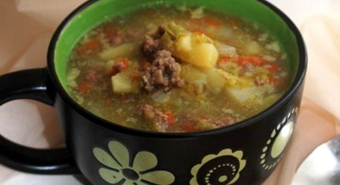 Гороховый суп с говяжьим фаршем в мультиварке