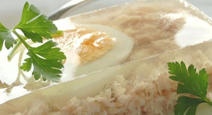 Заливное из курицы от Елены Бон