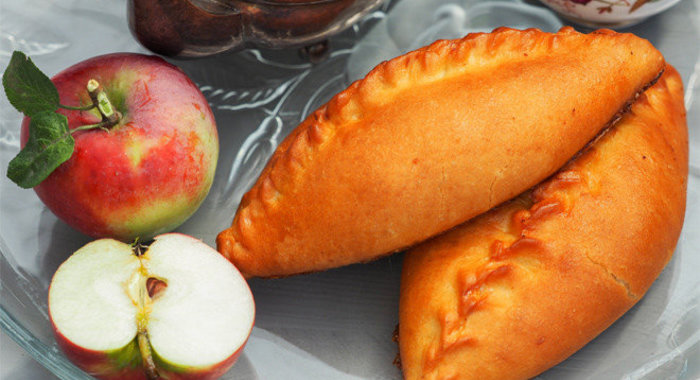 Пирожки с яблоками