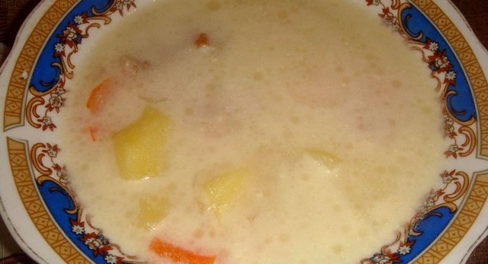 Сырный суп с копченостями в мультиварке