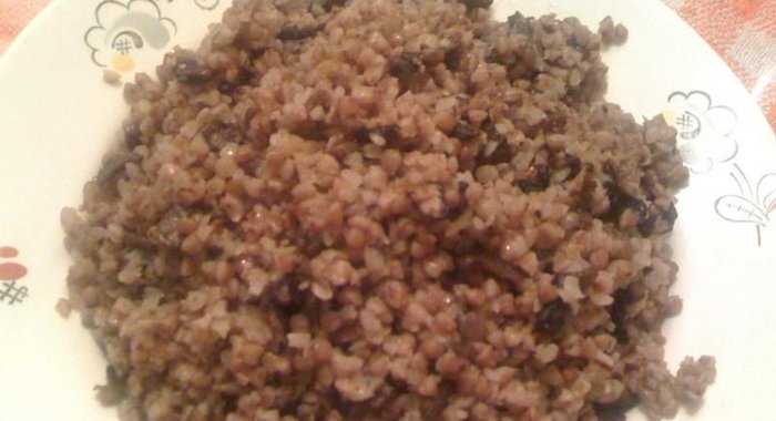 Гречневая каша с грибами постная