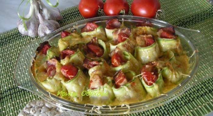Рулетики из кабачков с сыром