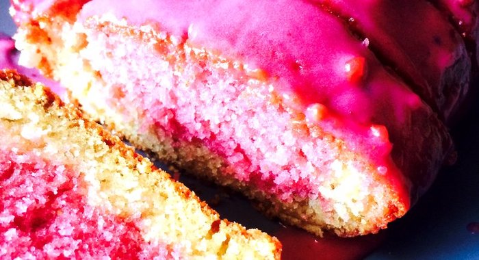 Манник с кефиром и брусникой