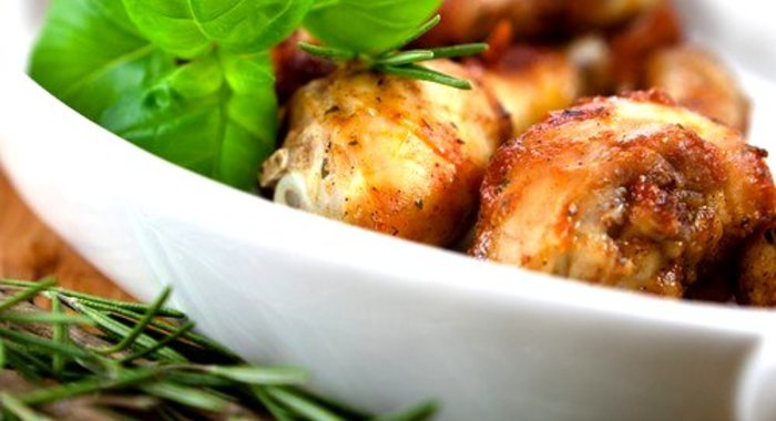 Куропатки на гриле в малиново-мятном маринаде