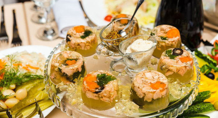 Праздничный холодец: тонкости приготовления + рецепт