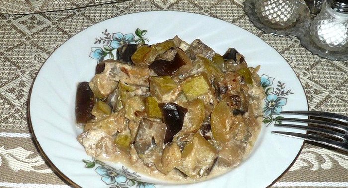 Рагу с баклажанами и кабачками