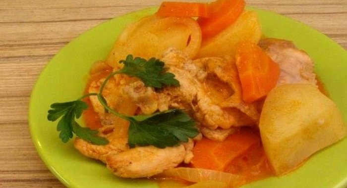 Жаркое из кролика с картошкой