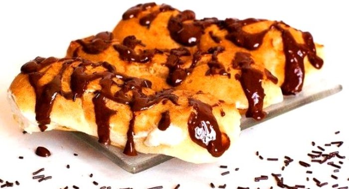 Заварное тесто для эклеров