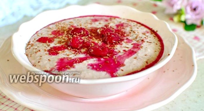 Овсяная каша с консервированной вишней