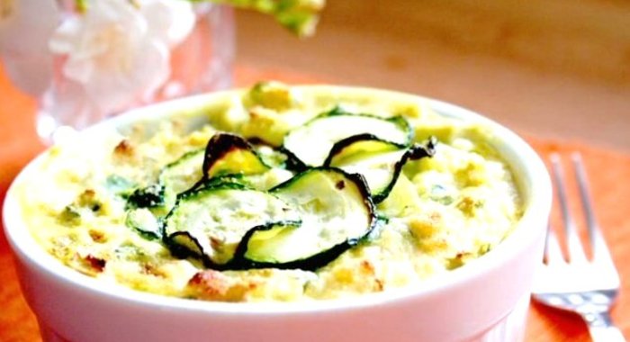 Запеканка из кабачков с сосисками