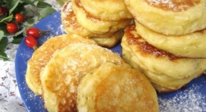 Постные оладьи с яблоками