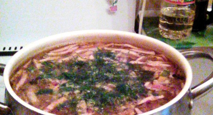 Солянка на курином бульоне