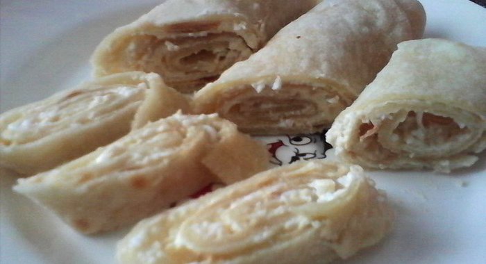 Домашний лаваш на сковороде с начинкой