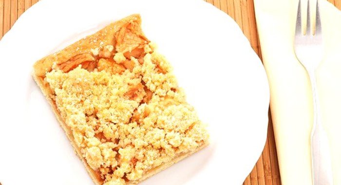 Яблочный пирог с сырной корочкой