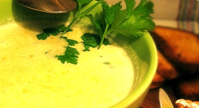 Диетический сырный суп