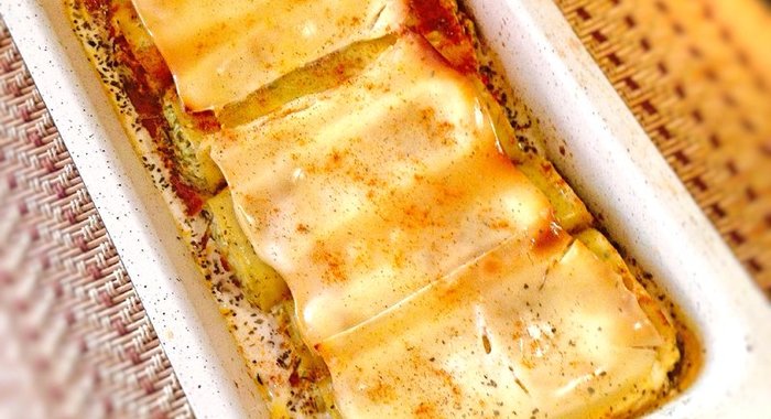 Творожные рулетики с зеленью и сыром