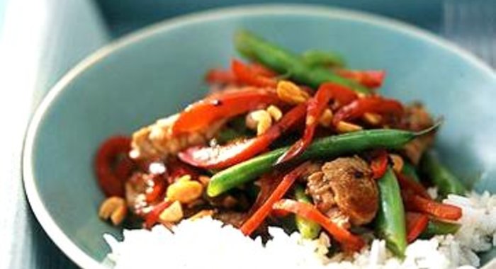 Жаркое из свинины и зеленой фасоли