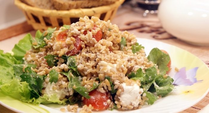 Мусс из йогурта с клубникой