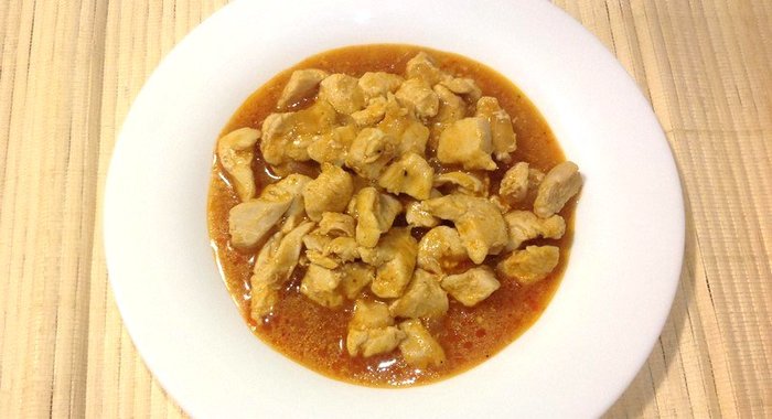 Куриный гуляш