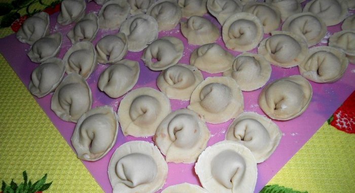 Пельмени мясные замороженный полуфабрикат