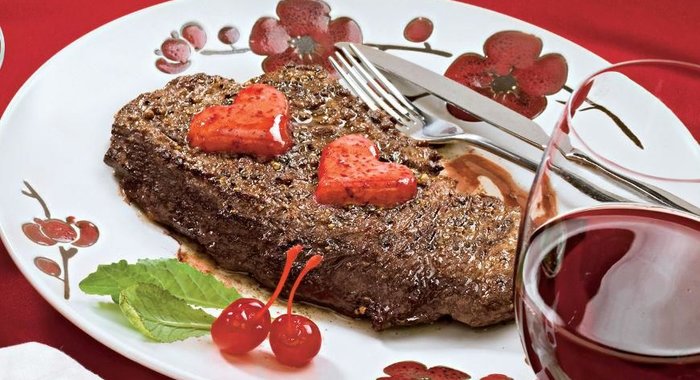 Стейки с вишневым маслом