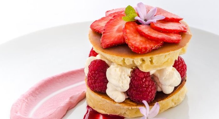 Оладьи с малиновым кремом