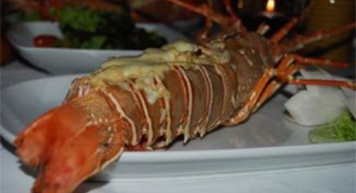 Шарлотка с сухофруктами