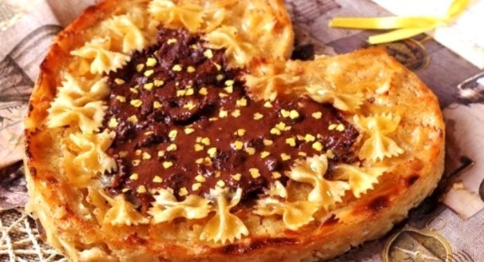 Пасха из макарон