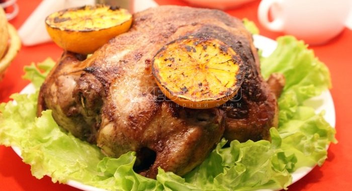 Куриное рагу под слоеным тестом