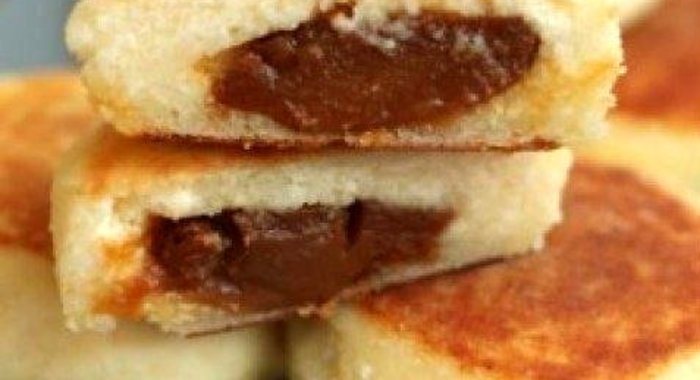 Сырники с вареной сгущенкой