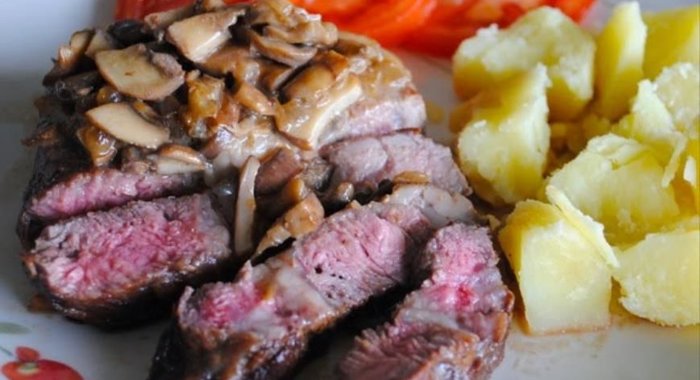 Стейк Диана