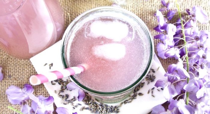 Лимонад с лавандой