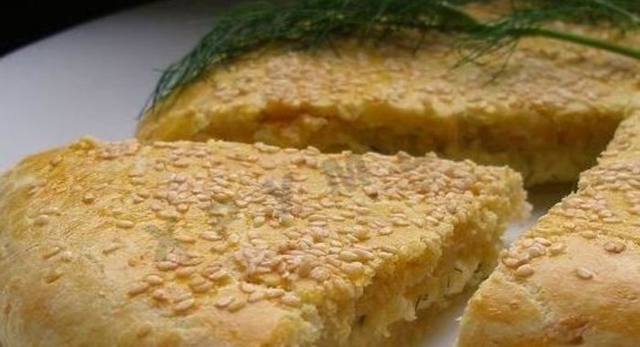 Творожные лепешки с творогом и сыром