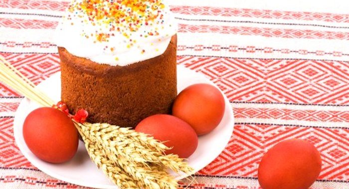 Пасхальный кулич с кремом