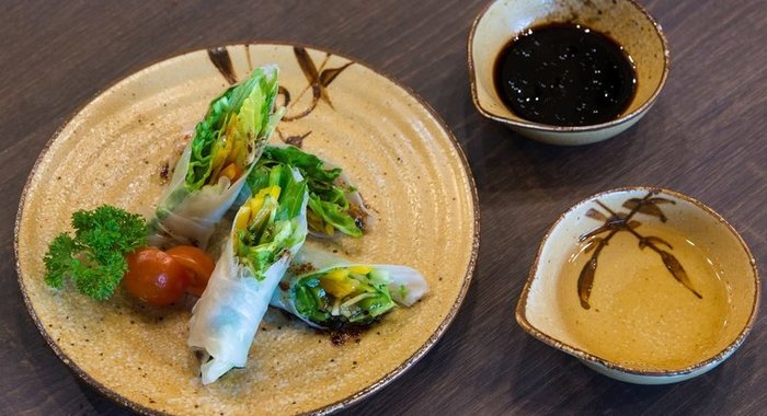 Легкие роллы в рисовой бумаге от шефа за 5 минут