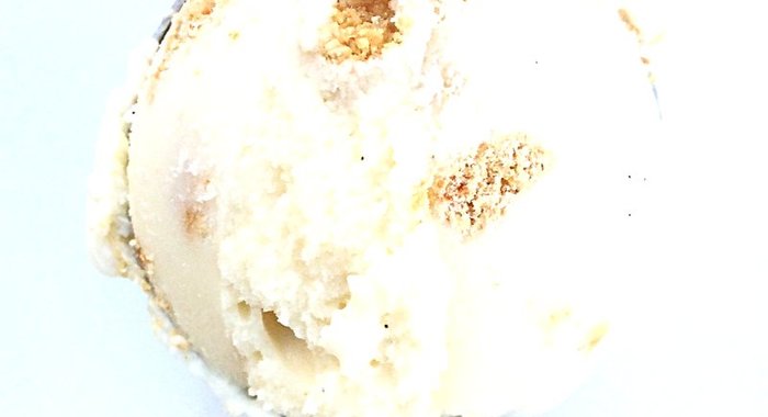 Овсяное мороженое с ванилью и крошкой овсяного печенья