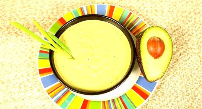 Холодный суп из авокадо