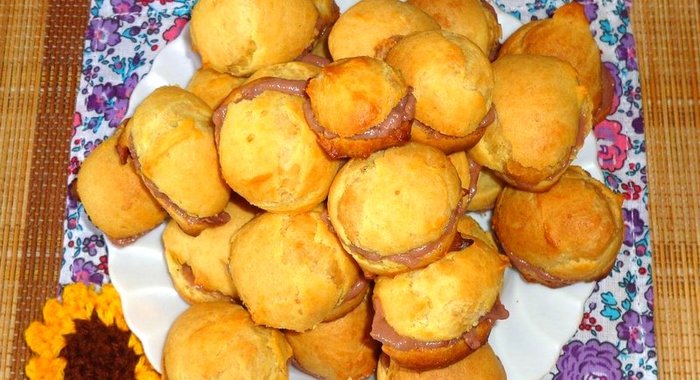 Профитроли с начинкой