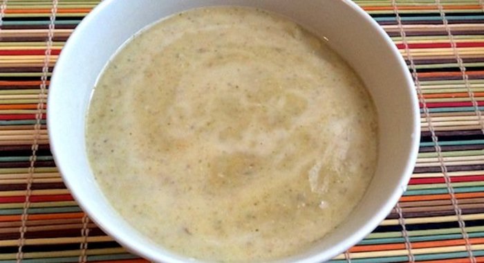 Крем-суп с брокколи и чечевицей