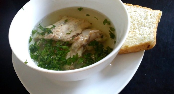 Свиной бульон