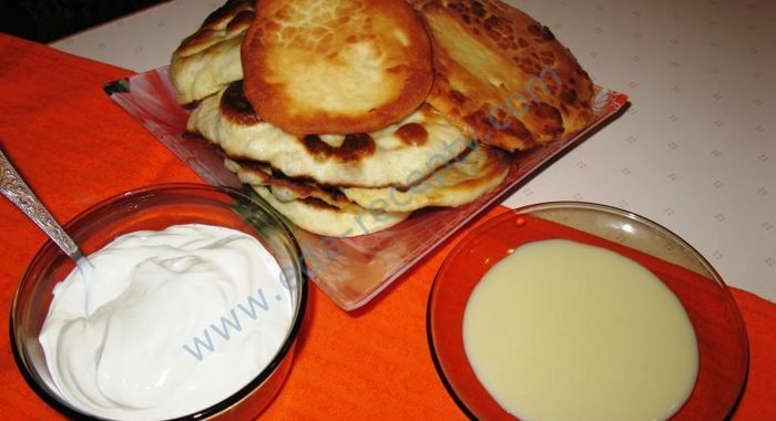 Лепешки из дрожжевого теста