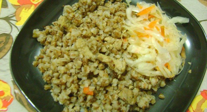 Гречневая каша со свининой