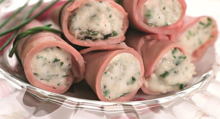 Рулетики из ветчины